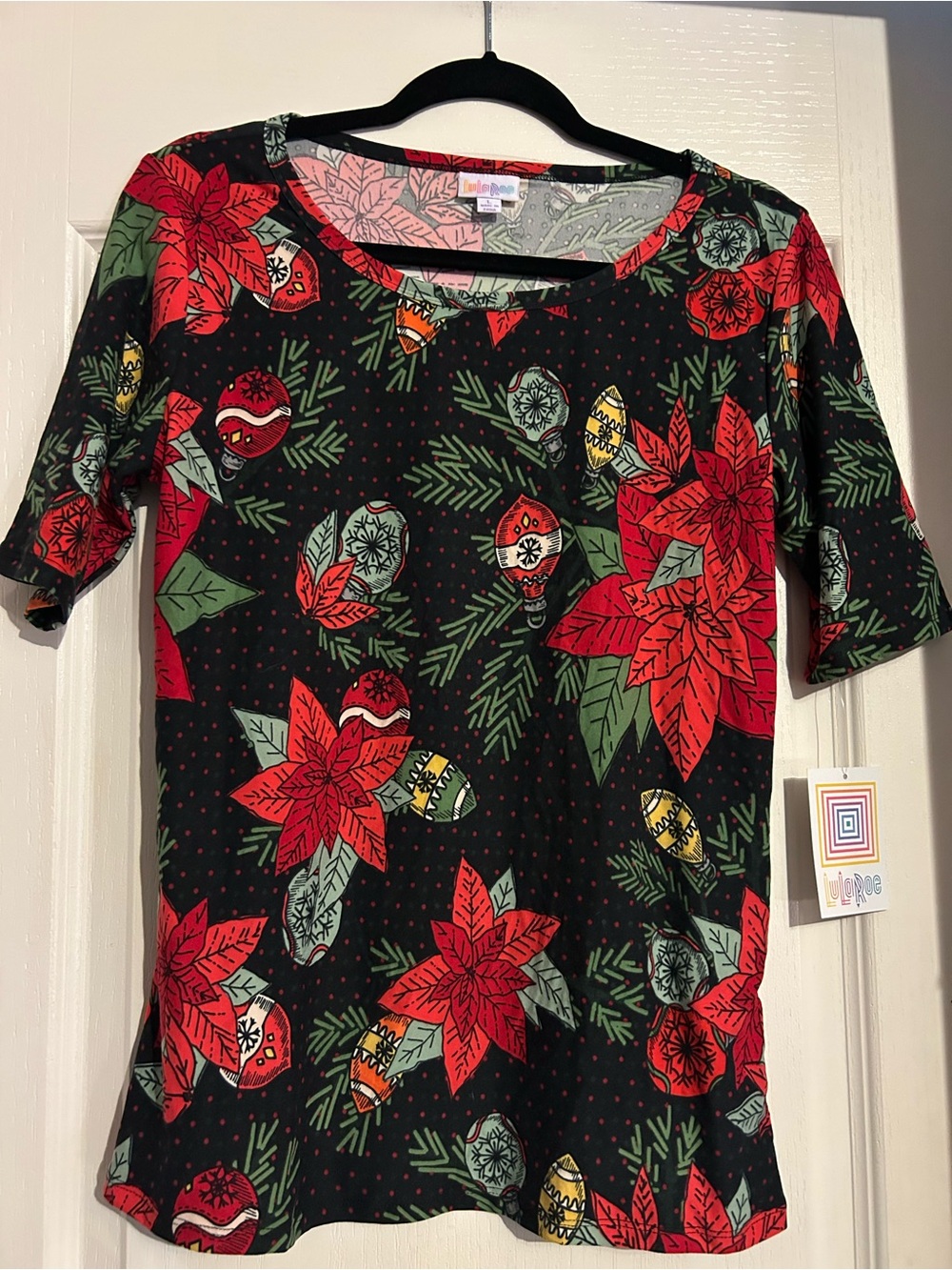LuLaRoe Merry & Bright Gigi Top Red Poinsettias & Green Foliage Holiday Large